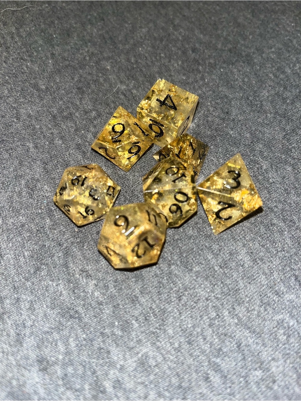 Handmade resin Gold flake Glitter RPG Dice Set for Tabletop Games set of 7